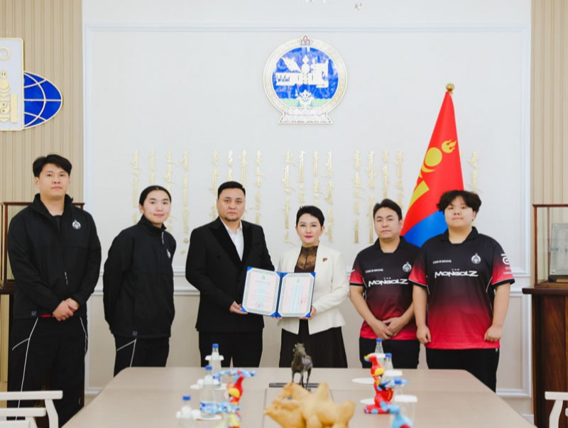 “The MongolZ” багийг Монгол Улсын Соёлын элчээр томилов